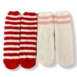 NWOT 2 Pairs of Cozy Crew Socks